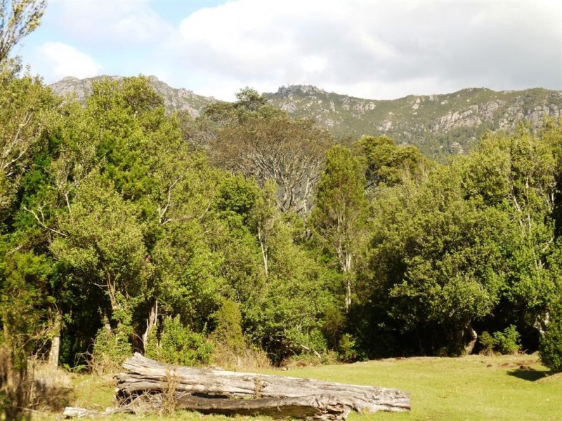 1069 Staverton Road, STAVERTON, Sheffield TAS 7306