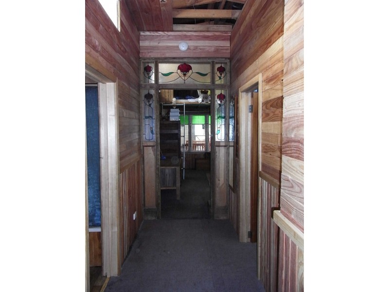 1 Main Street, Cethana TAS 7306