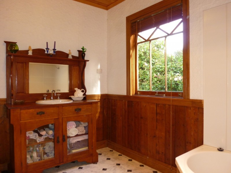 97 Main Street, Sheffield TAS 7306