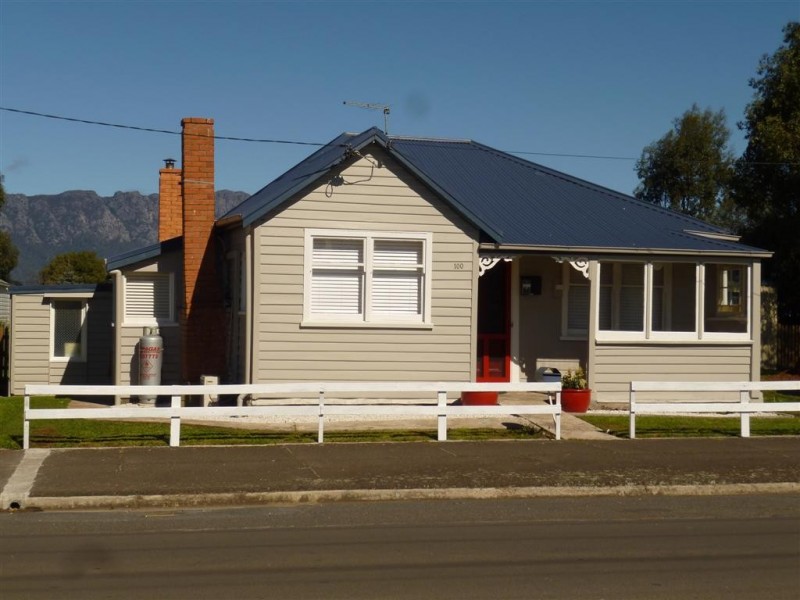 100 Main Street, Sheffield TAS 7306