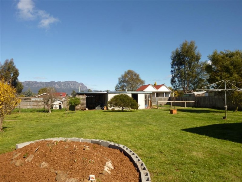100 Main Street, Sheffield TAS 7306