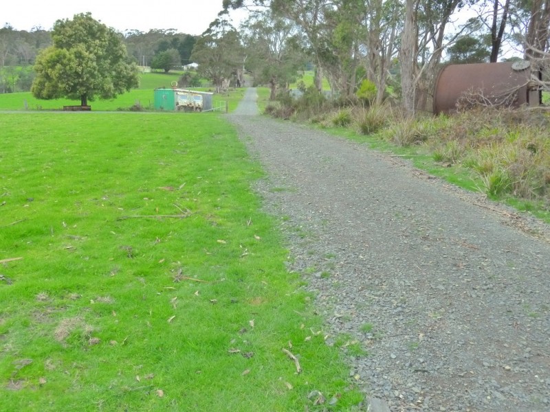 7541 Bass Highway, Sassafras TAS 7307