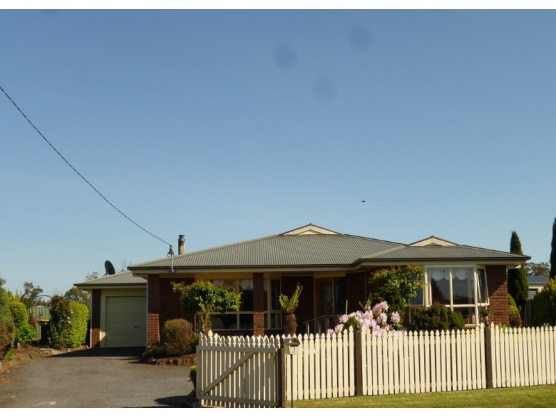 7 Johnson Street, Sheffield TAS 7306