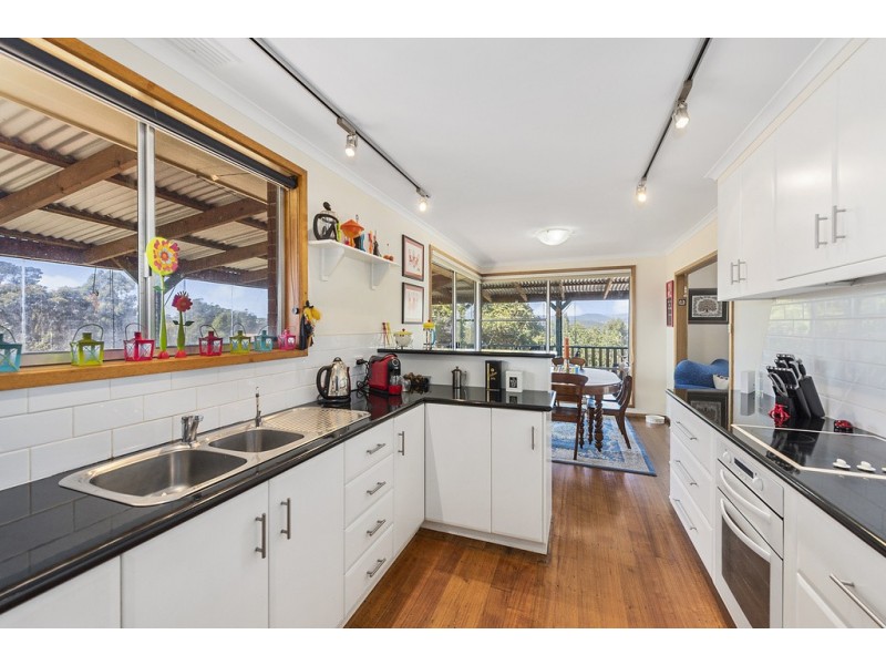 102 Brays Road, Sheffield TAS 7306