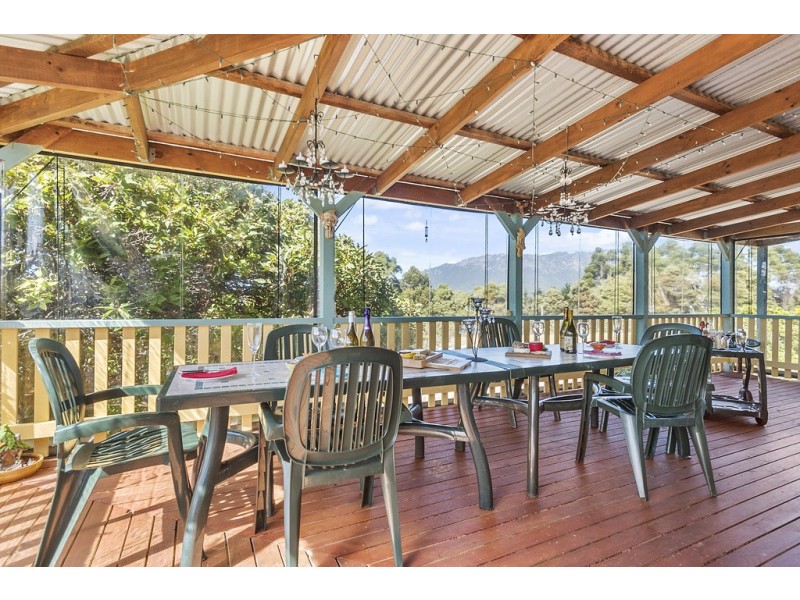 102 Brays Road, Sheffield TAS 7306