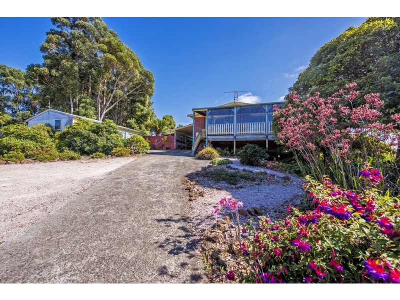 102 Brays Road, Sheffield TAS 7306