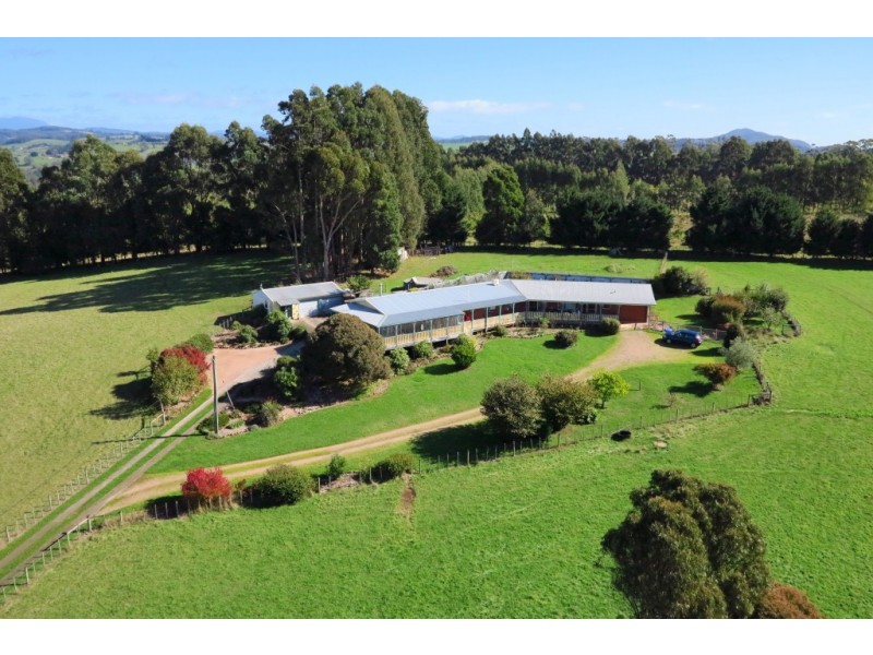 102 Brays Road, Sheffield TAS 7306