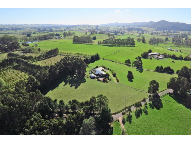 102 Brays Road, Sheffield TAS 7306