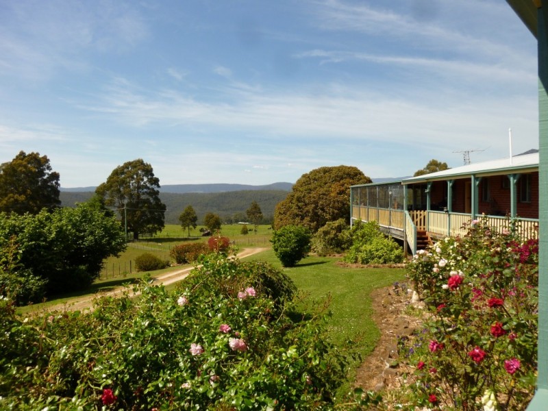 102 Brays Road, Sheffield TAS 7306
