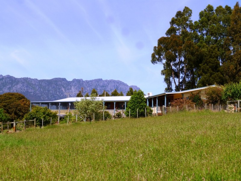 102 Brays Road, Sheffield TAS 7306