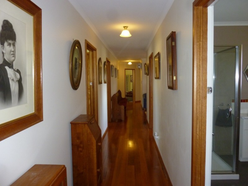102 Brays Road, Sheffield TAS 7306