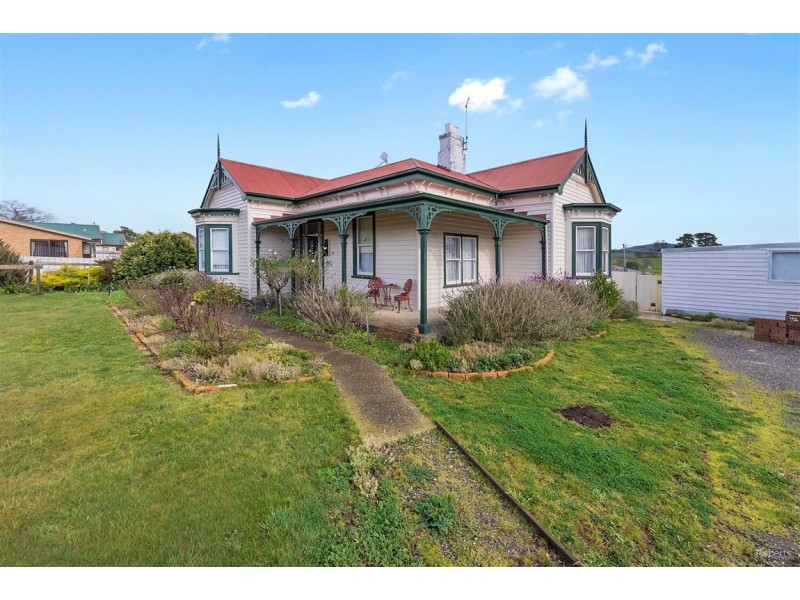 19 High Street, Sheffield TAS 7306