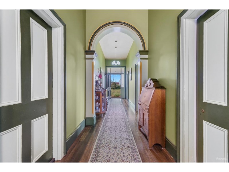 19 High Street, Sheffield TAS 7306