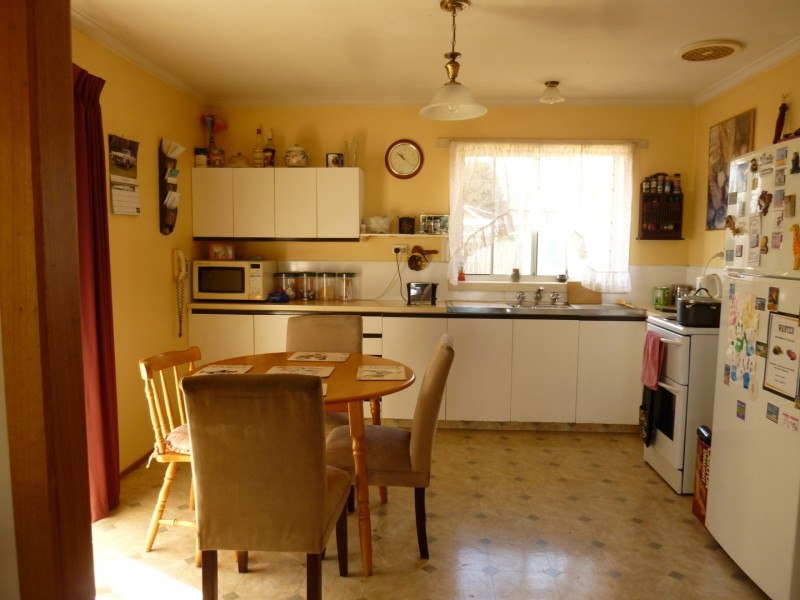 4 Duff Drive, Sheffield TAS 7306