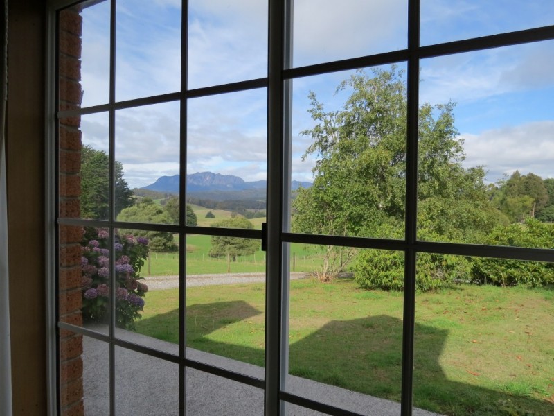 369 Back Road, Wilmot TAS 7310