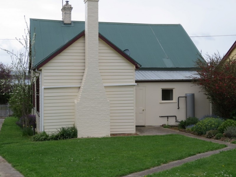 21 Henry Street, Sheffield TAS 7306