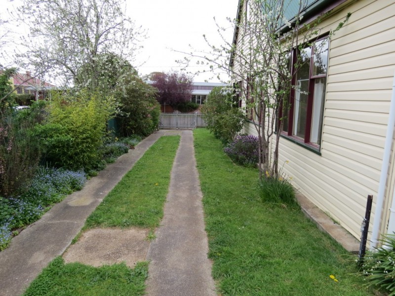 21 Henry Street, Sheffield TAS 7306