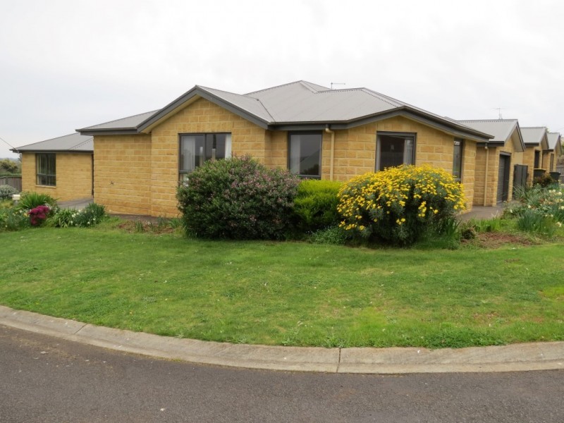 Unit 2/4 Smythe Street, Sheffield TAS 7306