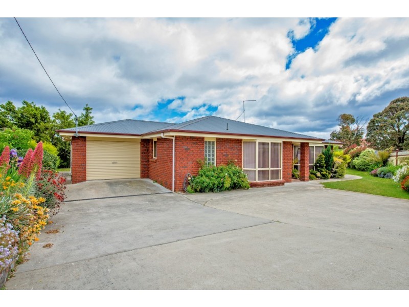 4 Hamilton Court, Sheffield TAS 7306