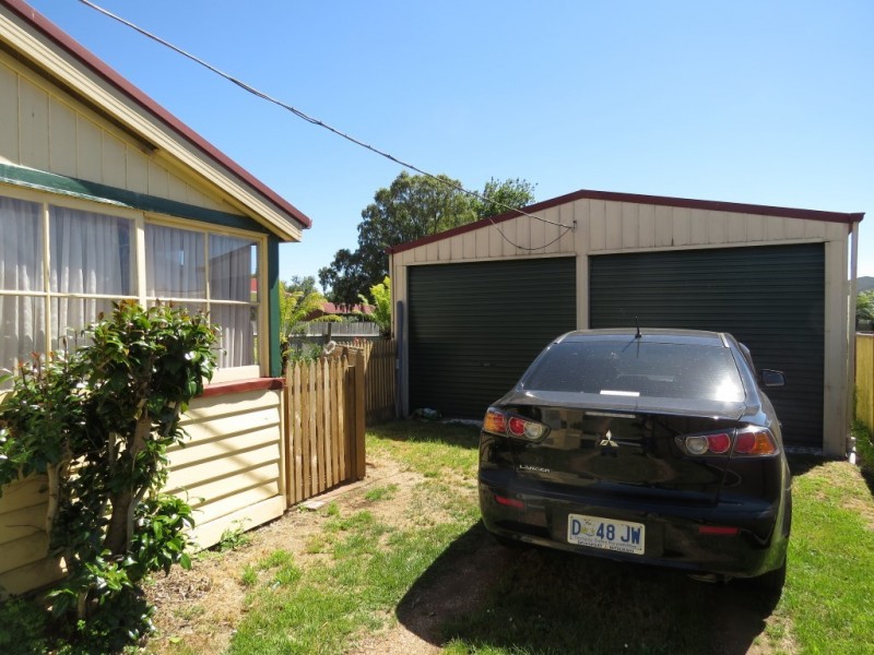 97 Main Street, Sheffield TAS 7306