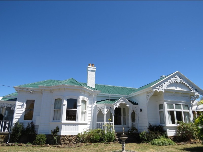 27 Henry Street, Sheffield TAS 7306