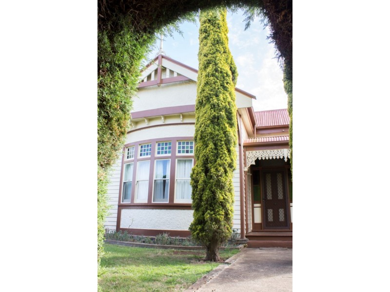 105 Main Street, Sheffield TAS 7306