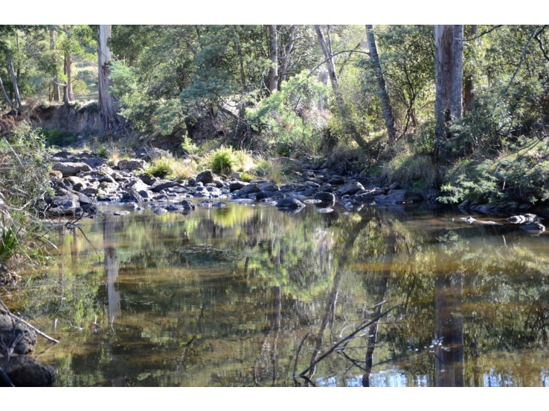 . Sheffield Road, Acacia Hills TAS 7306