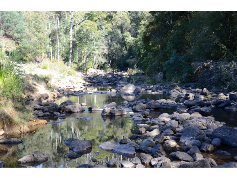 . Sheffield Road, Acacia Hills TAS 7306