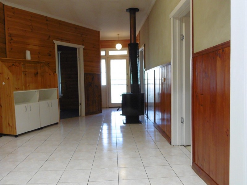 137 Main Street, Sheffield TAS 7306