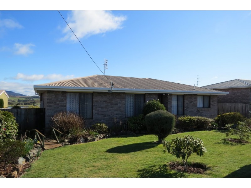 17 Duff Drive, Sheffield TAS 7306