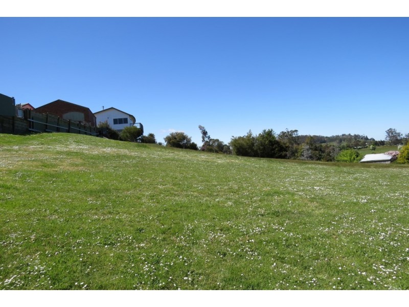 7 Formby Street, Sheffield TAS 7306