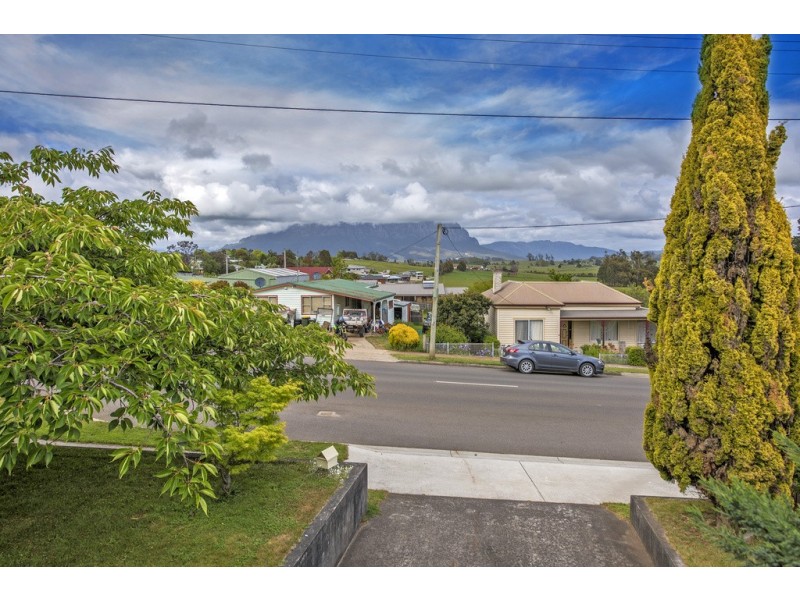 35 Main Street, Sheffield TAS 7306