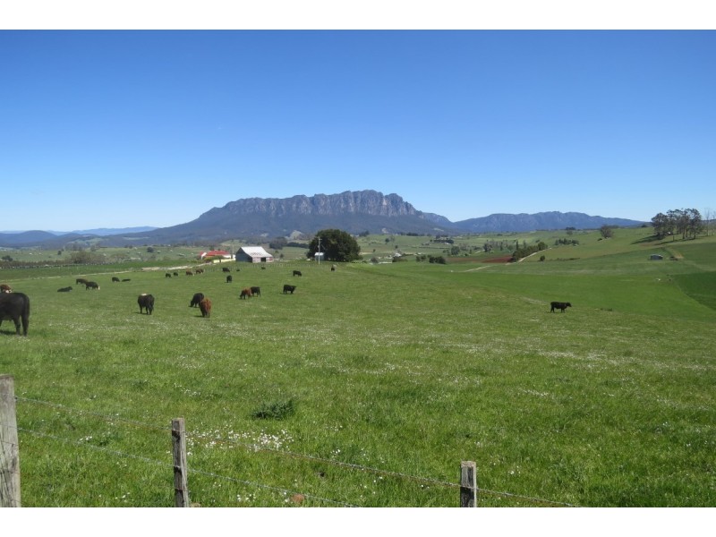 . Cables Road, Sheffield TAS 7306