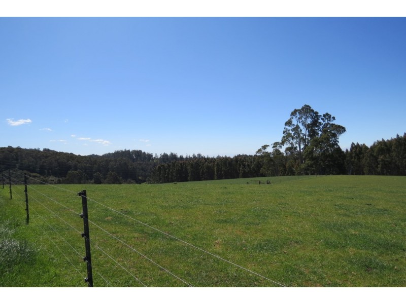 . Cables Road, Sheffield TAS 7306