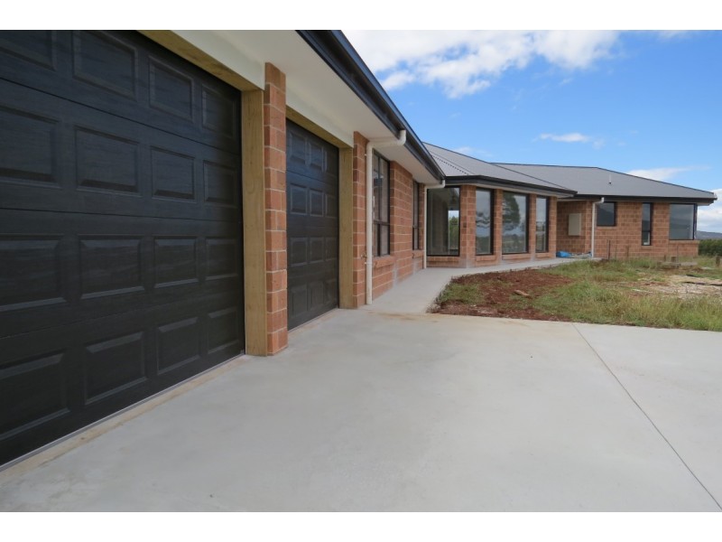 . Cables Road, Sheffield TAS 7306