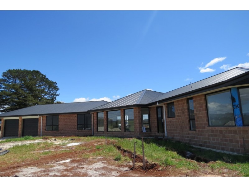 . Cables Road, Sheffield TAS 7306