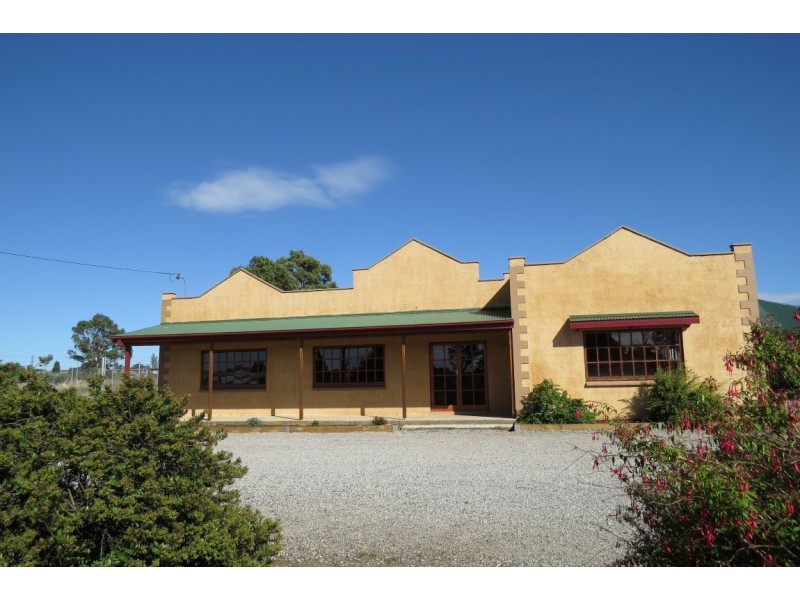 122 Main Street, Sheffield TAS 7306