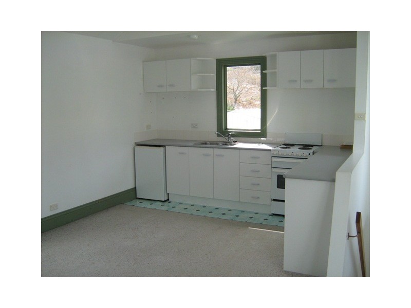 9 Main Road, Stanley TAS 7331