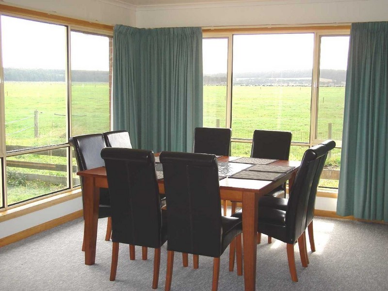 24700 Bass Highway, Smithton TAS 7330