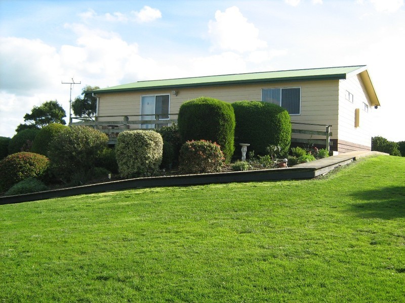 Smithton TAS 7330