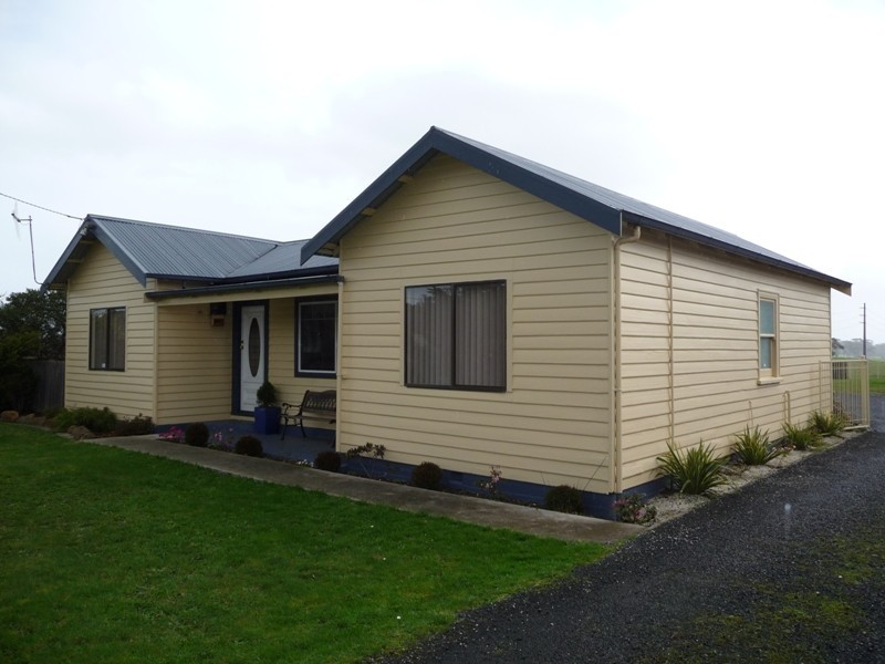 28 Nelson Street, Smithton TAS 7330