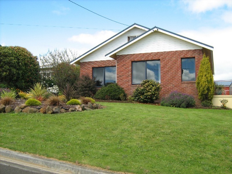 Smithton TAS 7330