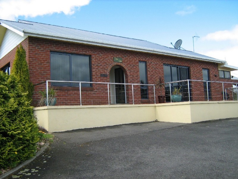 Smithton TAS 7330