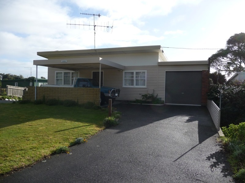 16 Boobyalla Drive, Hellyer TAS 7321