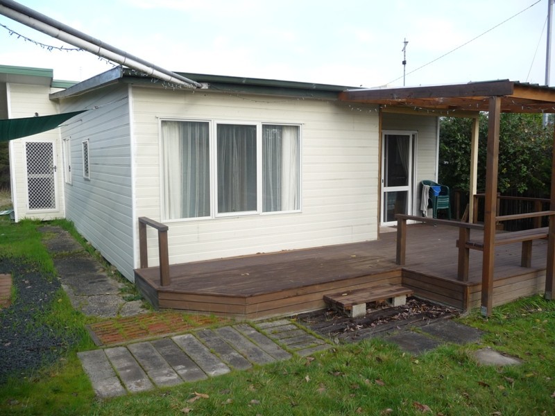 4 Shoobridge St, Crayfish Creek TAS 7321