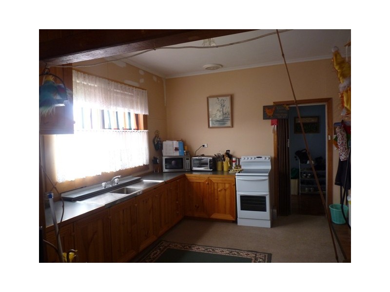 14 West Esplanade, Smithton TAS 7330