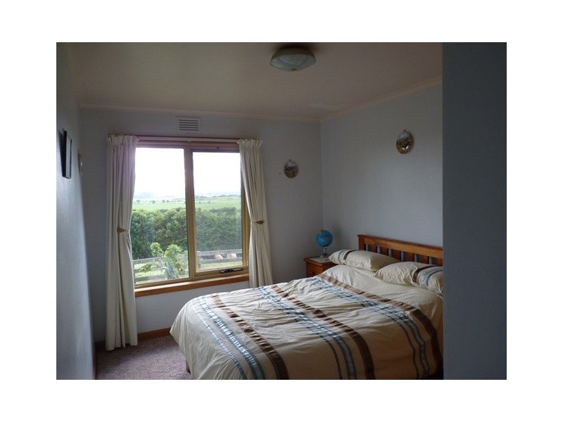 Edith Creek TAS 7330