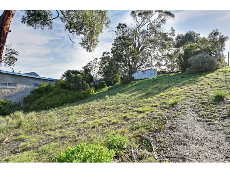 42 Myrica Street, Primrose Sands TAS 7173