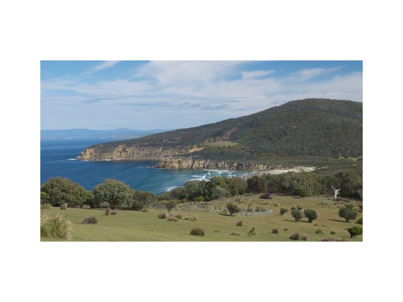 507 Roaring Beach Road, Nubeena TAS 7184