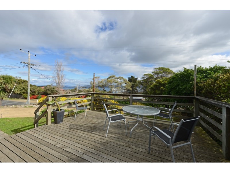 90 Carlton Beach Road, Dodges Ferry TAS 7173